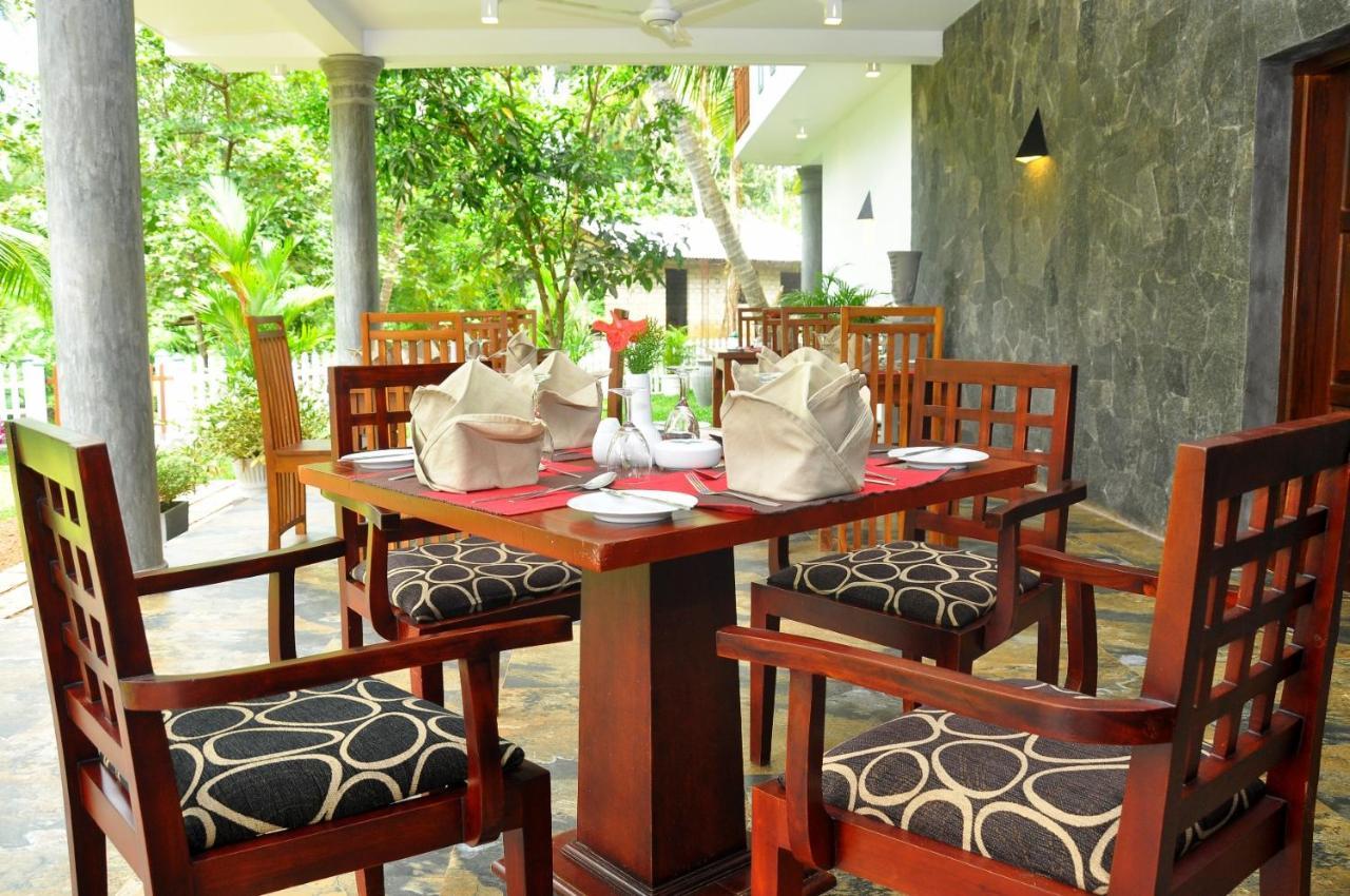 Canal Villa Bentota Luaran gambar